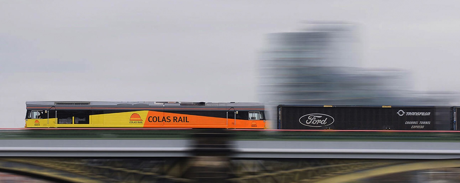 REBRANDING GRUPY COLAS RAIL